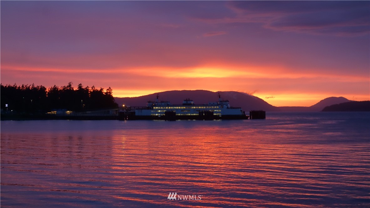 121314 Rum Runner Road Lopez Island, WA 98261 - Photo 6 of 28 Gallery Image 6