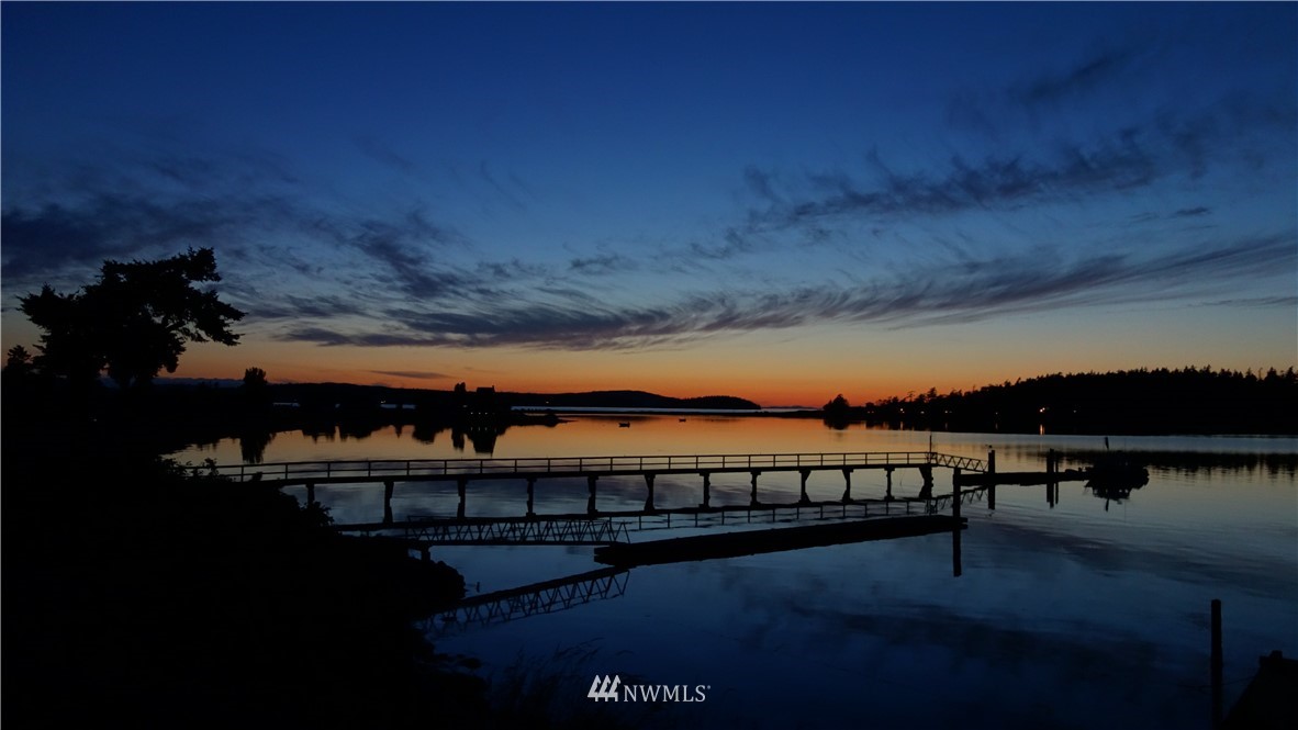 121314 Rum Runner Road Lopez Island, WA 98261 - Photo 9 of 28 Gallery Image 9