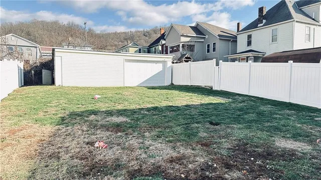 $165,000 | 649 Penn Avenue, Midland, PA 15059