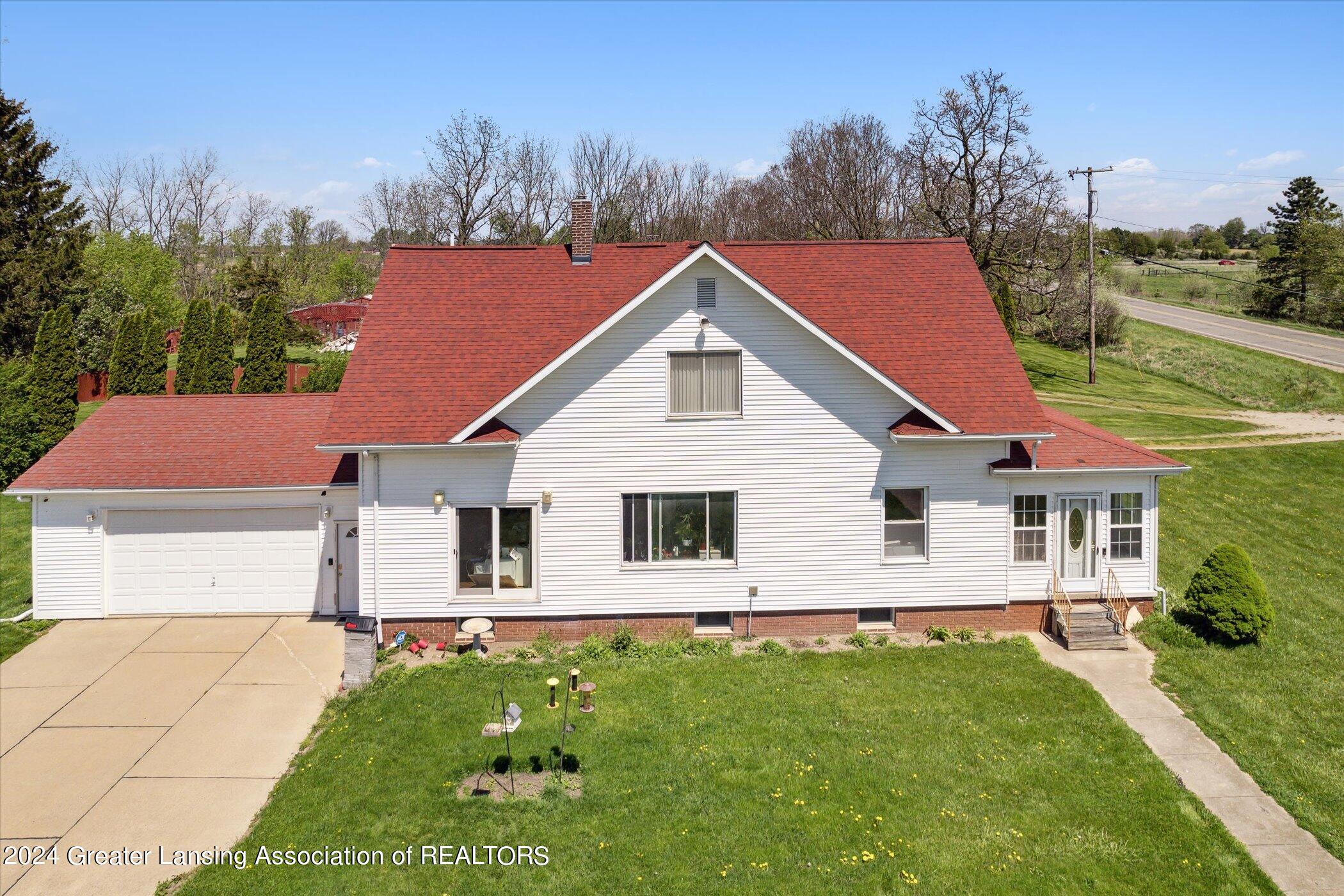 5474 South Vernon Road Durand, MI 48429 - Photo 44 of 63 47-5474-Vernon-Rd-WindowStill-46