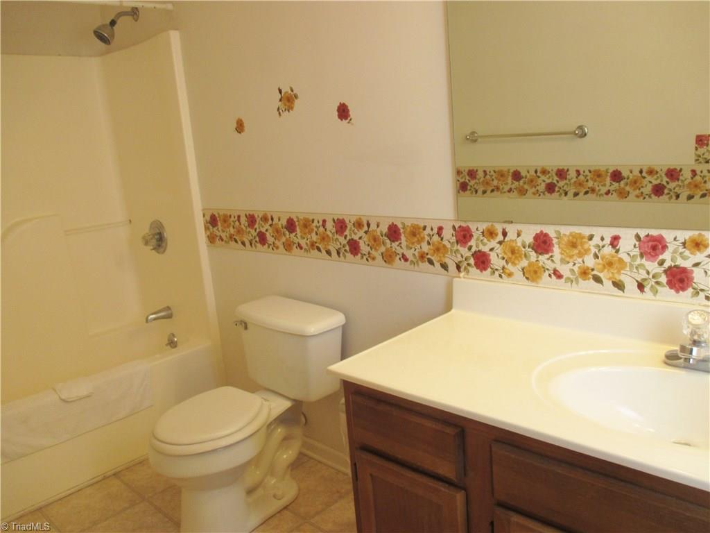 8150 Creedmoor Drive Rural Hall, NC 27045 - Photo 12 of 28 Gallery Image 12