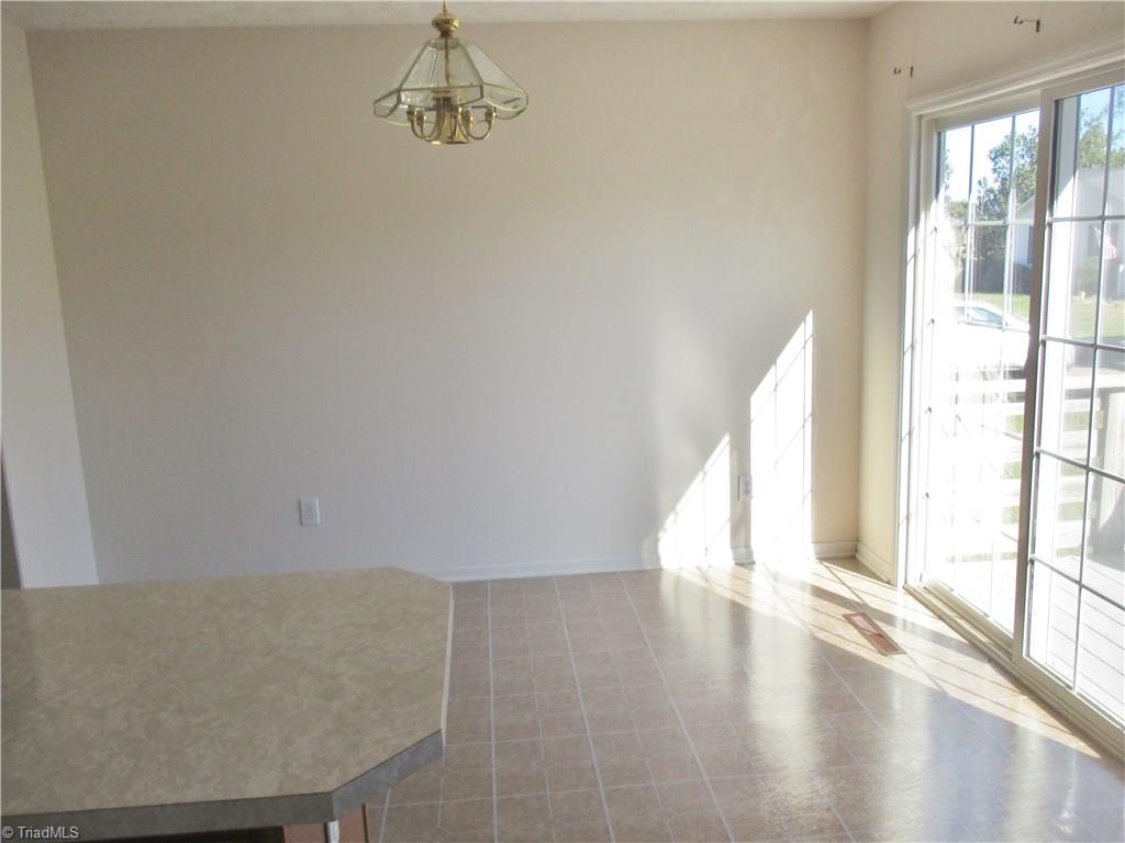 8150 Creedmoor Drive Rural Hall, NC 27045 - Photo 6 of 28 Gallery Image 6