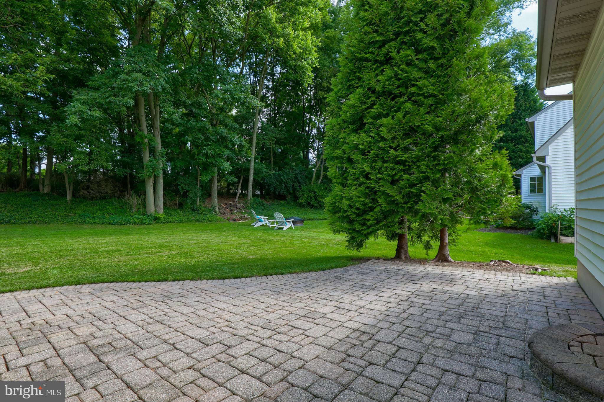 74 Ridings Way Lititz, PA 17543 - Photo 5 of 55