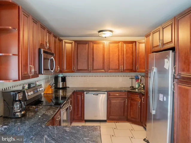 $430,000 | 154 Juniper Drive, Levittown, PA 19056