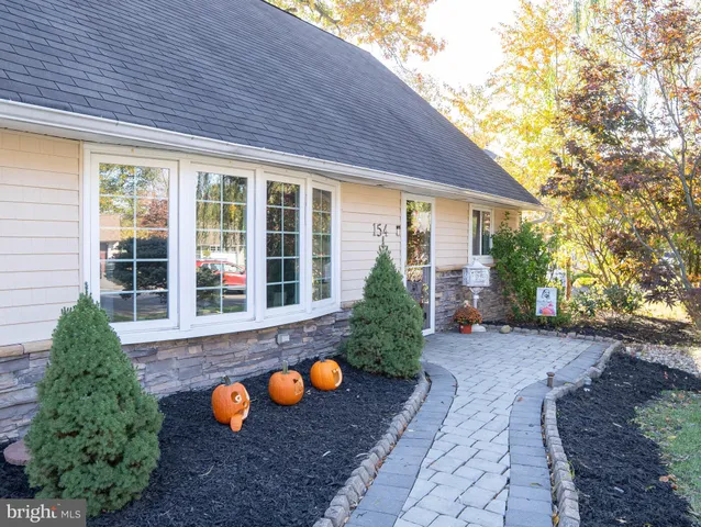$430,000 | 154 Juniper Drive, Levittown, PA 19056