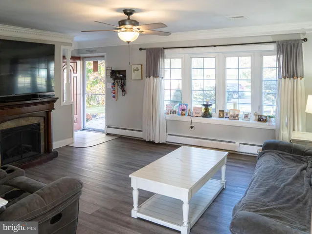 $430,000 | 154 Juniper Drive, Levittown, PA 19056