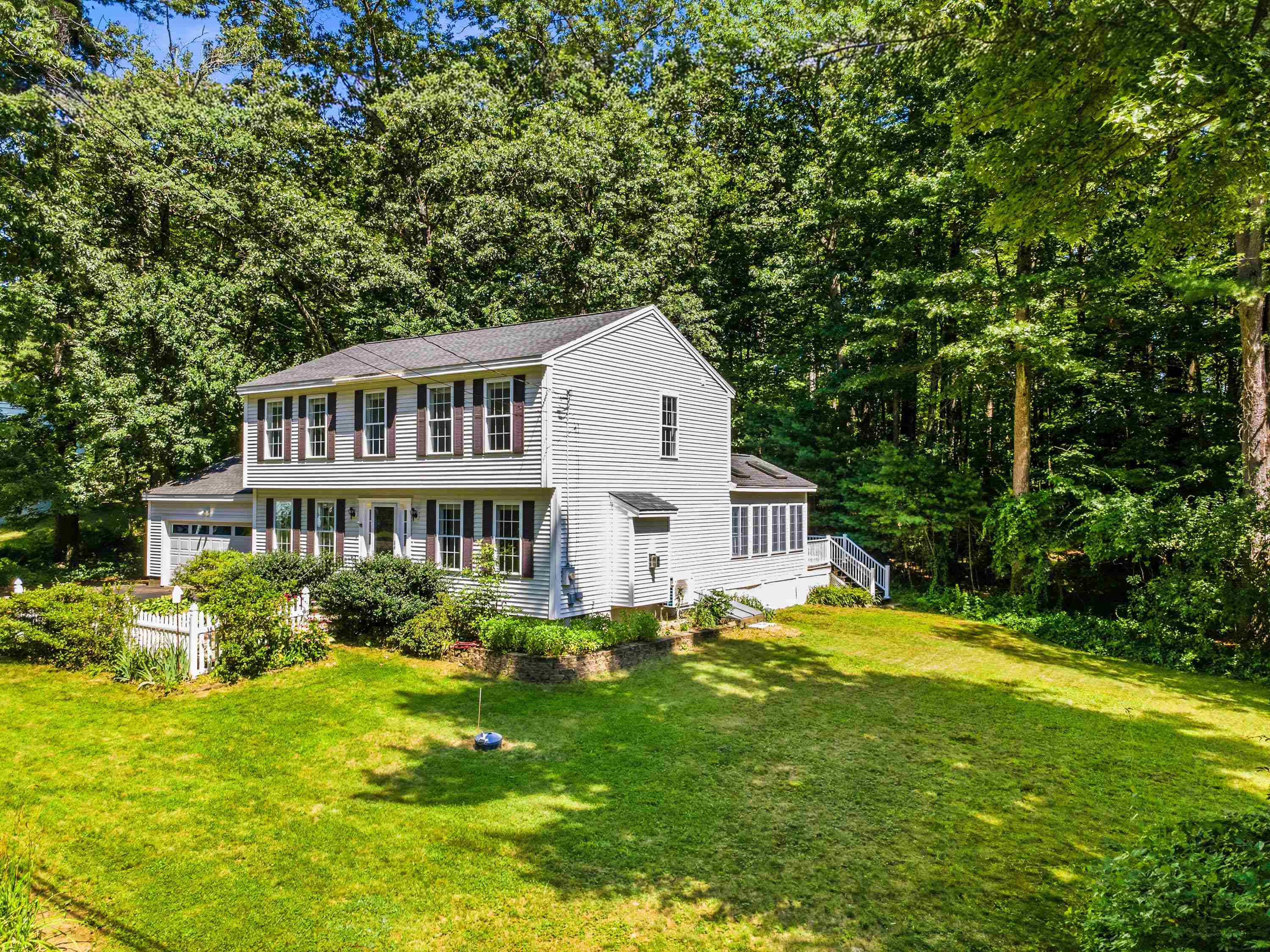 14 Davis Road Merrimack, NH 03054 - Photo 39 of 48 Gallery Image 39