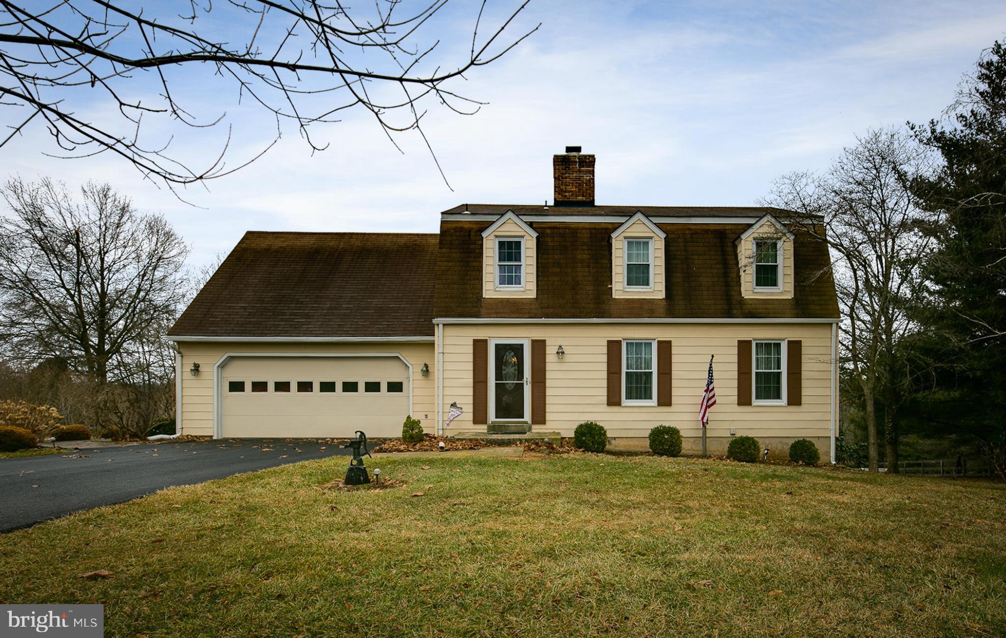 2219 Flag Marsh Road Mount Airy, MD 21771 - Photo 2 of 30 Exterior (Front)