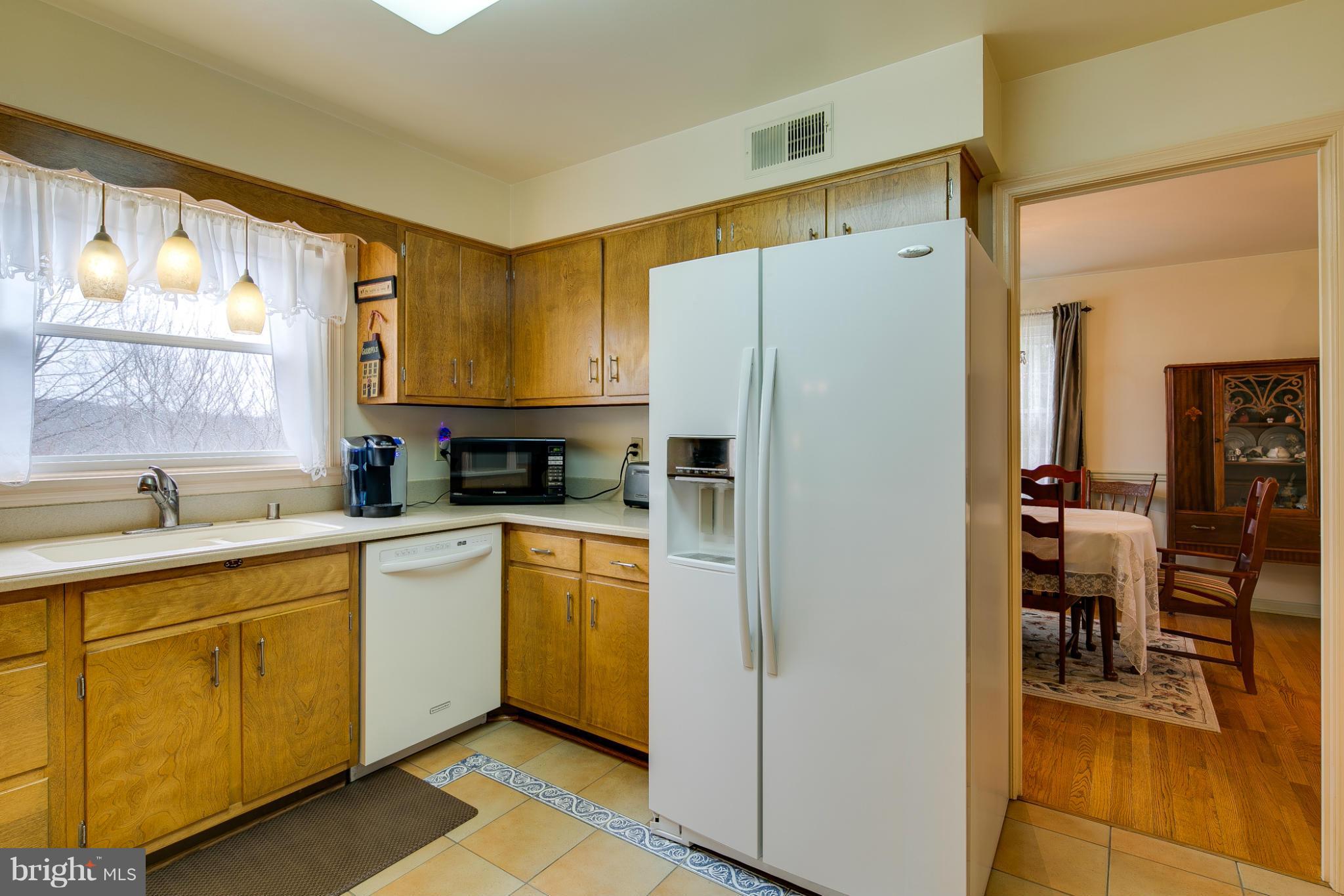 2219 Flag Marsh Road Mount Airy, MD 21771 - Photo 11 of 30 Kitchen