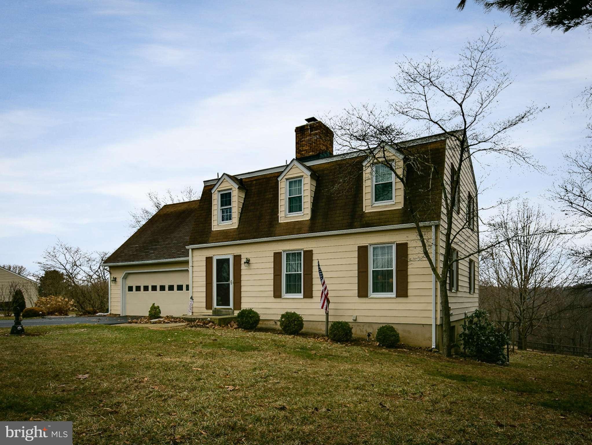 2219 Flag Marsh Road Mount Airy, MD 21771 - Photo 3 of 30 Exterior (Front)