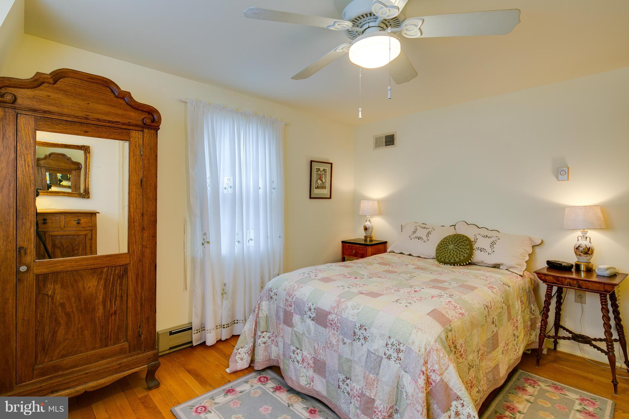 2219 Flag Marsh Road Mount Airy, MD 21771 - Photo 21 of 30 Bedroom