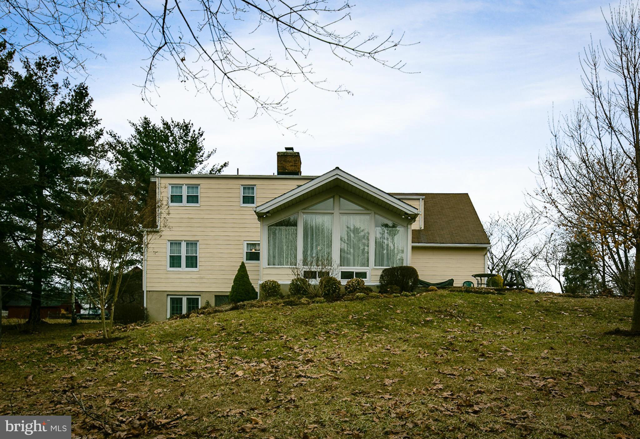 2219 Flag Marsh Road Mount Airy, MD 21771 - Photo 26 of 30 Exterior (Rear)