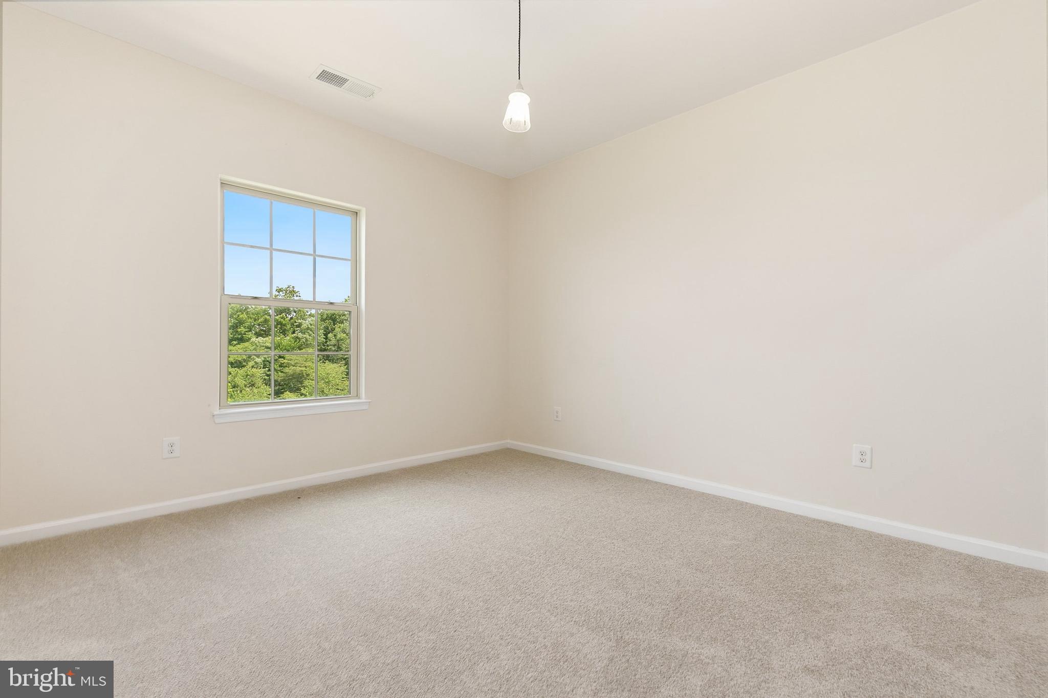 8030 Orchard Grove Road, Unit 16 Odenton, MD 21113 - Photo 31 of 52 Gallery Image 31