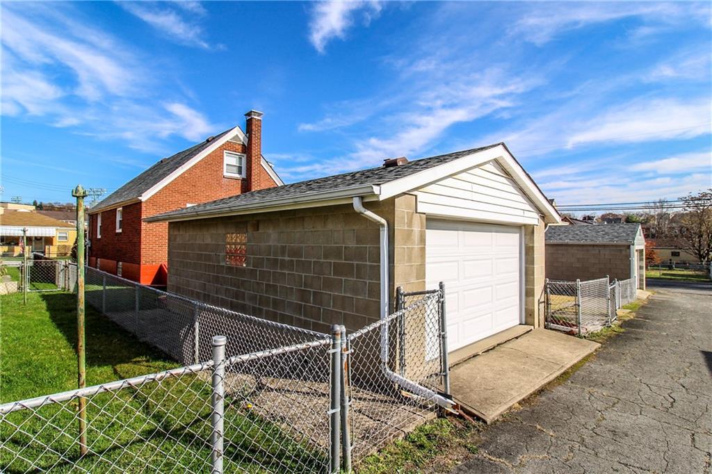 303 Wright Street McKees Rocks, PA 15136 - Photo 22 of 25 Deatched 1 care garage in rear of home.