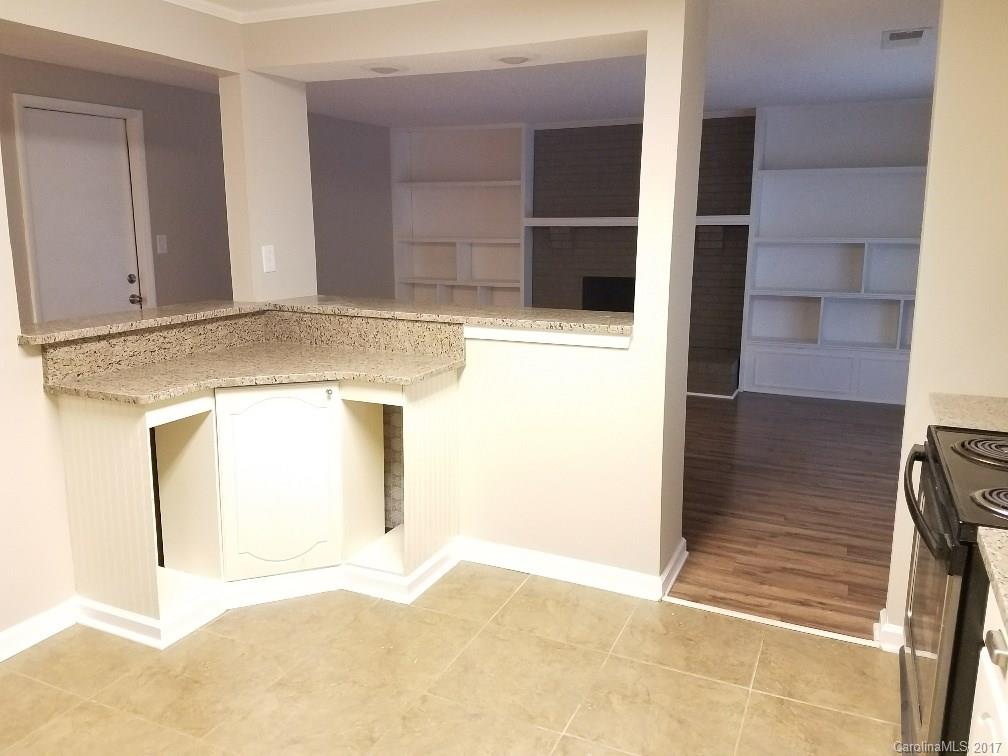 12124 Mapleton Road Charlotte, NC 28273 - Photo 8 of 19