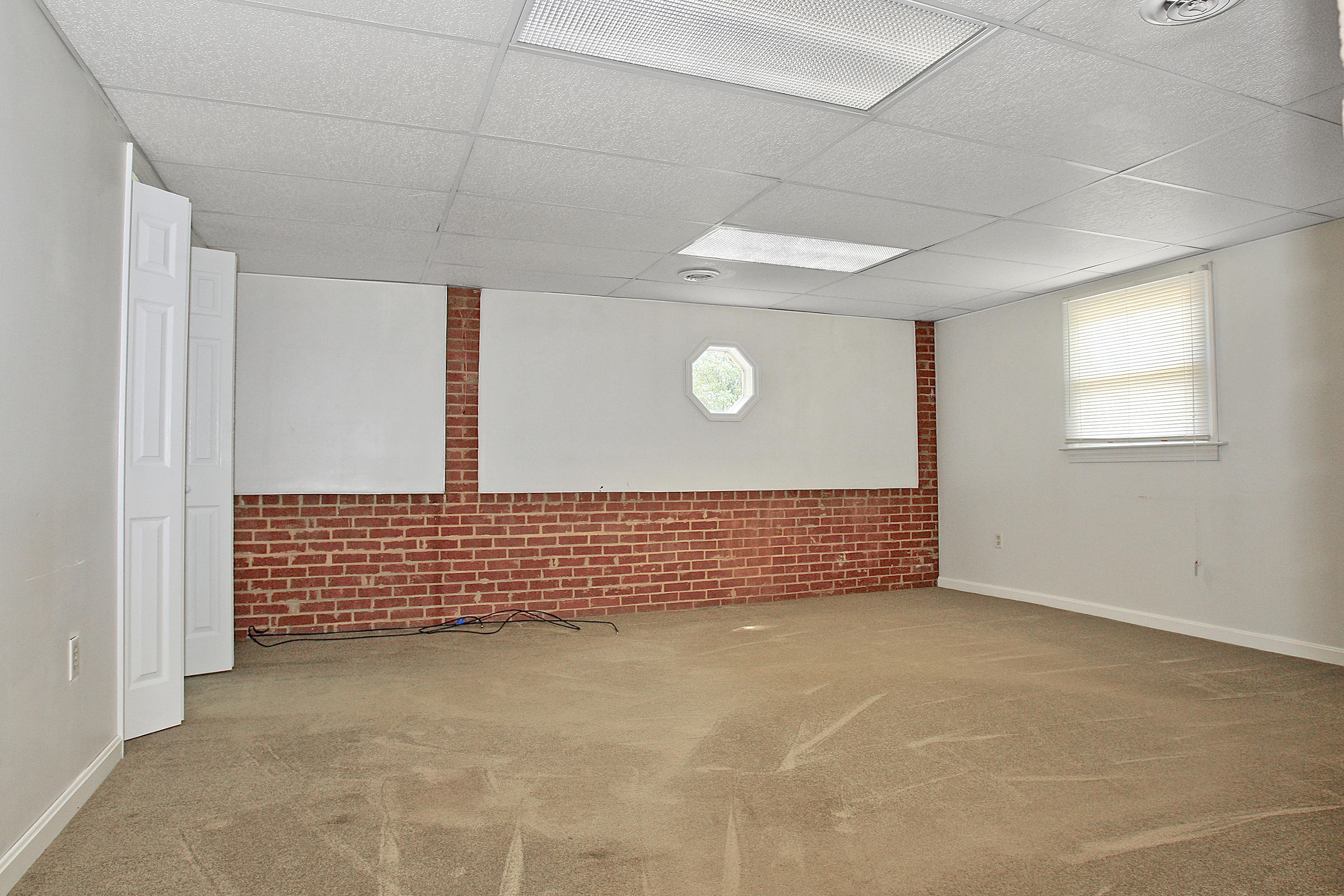 2960 Eton Road Hardy, VA 24101 - Photo 12 of 43 a view of entryway