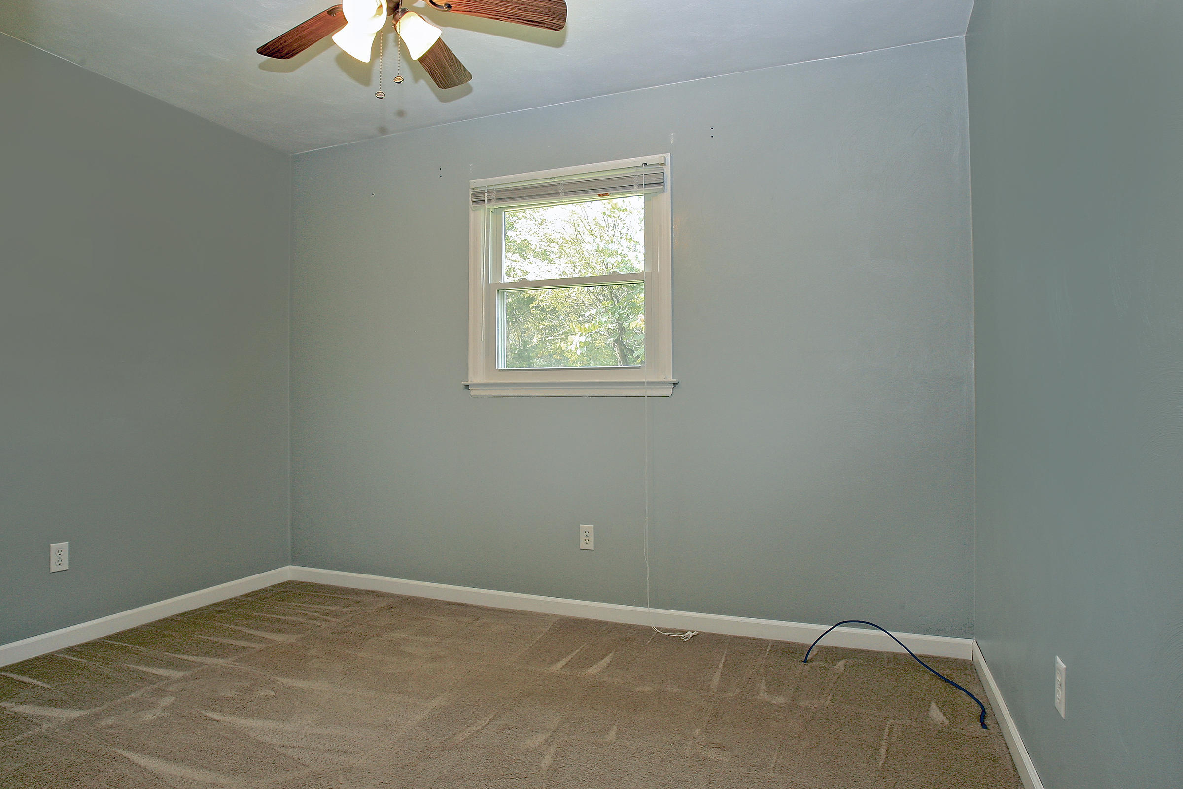 2960 Eton Road Hardy, VA 24101 - Photo 22 of 43 an empty room with a window