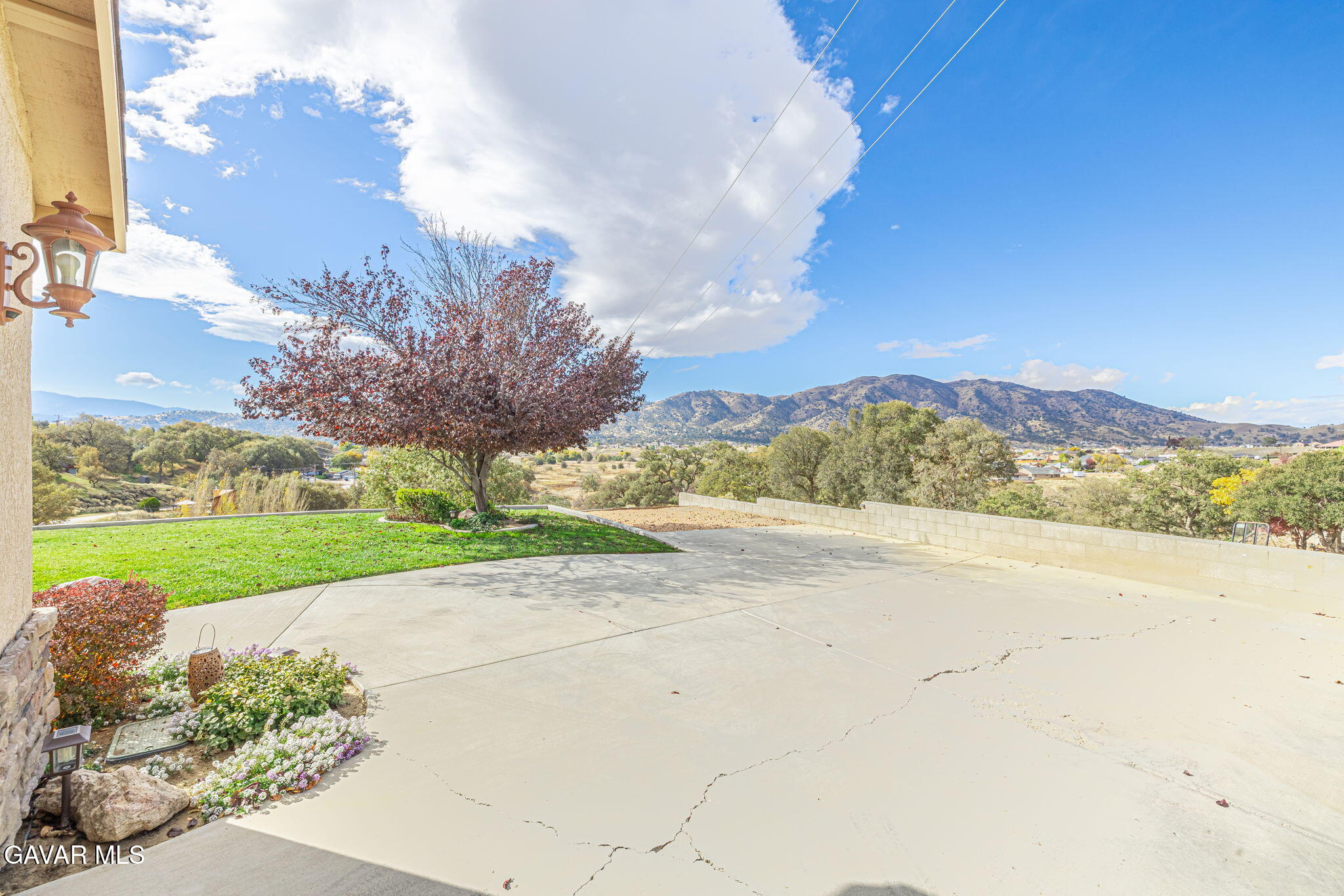 19812 Breeze Place Tehachapi, CA 93561 - Photo 6 of 59 9-web-or-mls-AVOH--6(1)