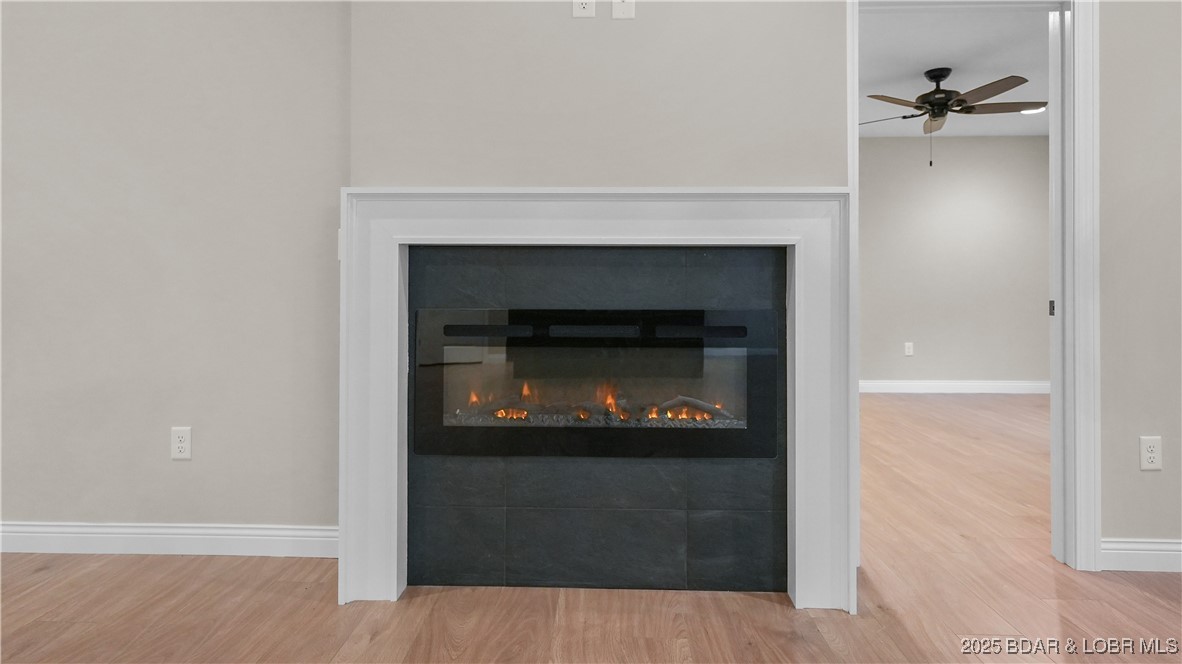 1 St Road Osage Beach, MO 65065 - Photo 25 of 41 Fireplace (electric)