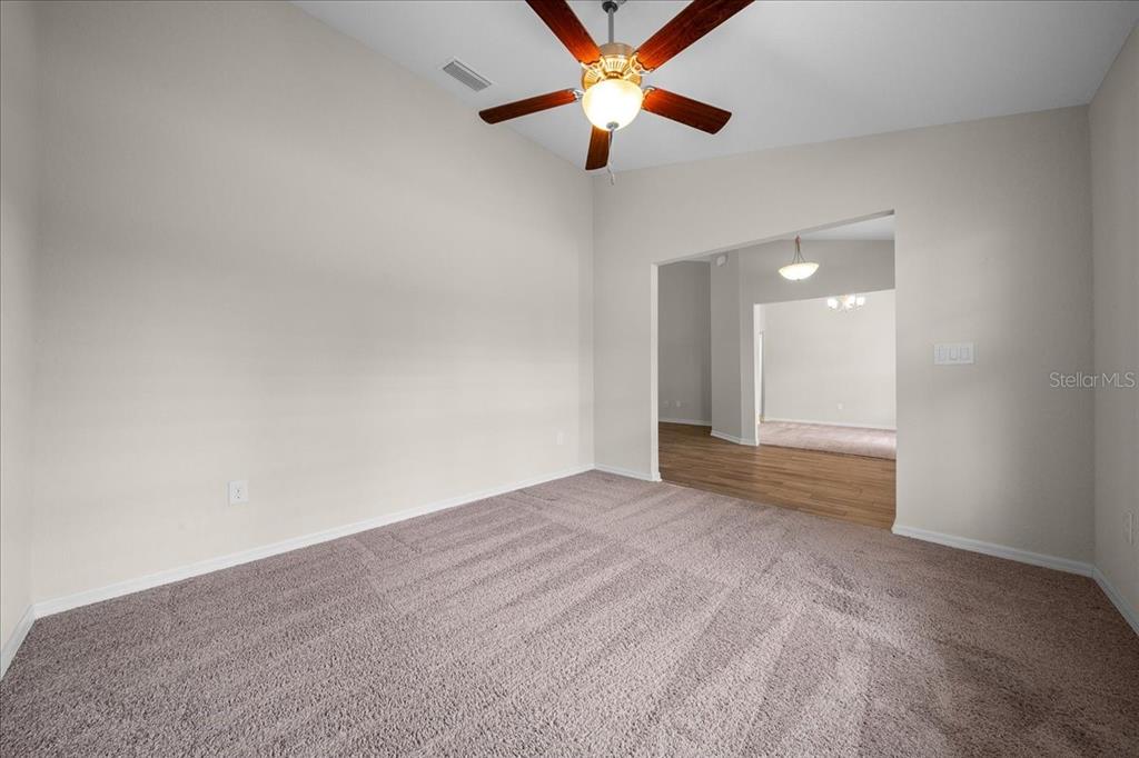 5422 Southwest 116th Place Ocala, FL 34476 - Photo 9 of 43
