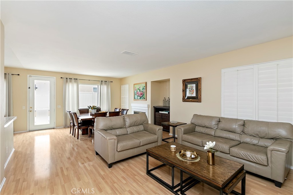 16373 Skyridge Drive Riverside, CA 92503 - Photo 19 of 60 Family Room