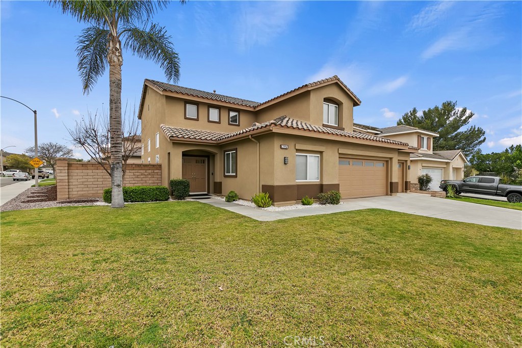 16373 Skyridge Drive Riverside, CA 92503 - Photo 4 of 60