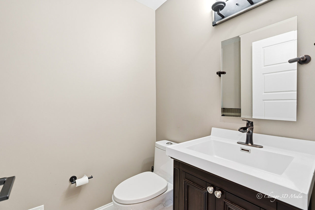 201 Rue Touraine Deer Park, IL 60010 - Photo 13 of 44 Gallery Image 13