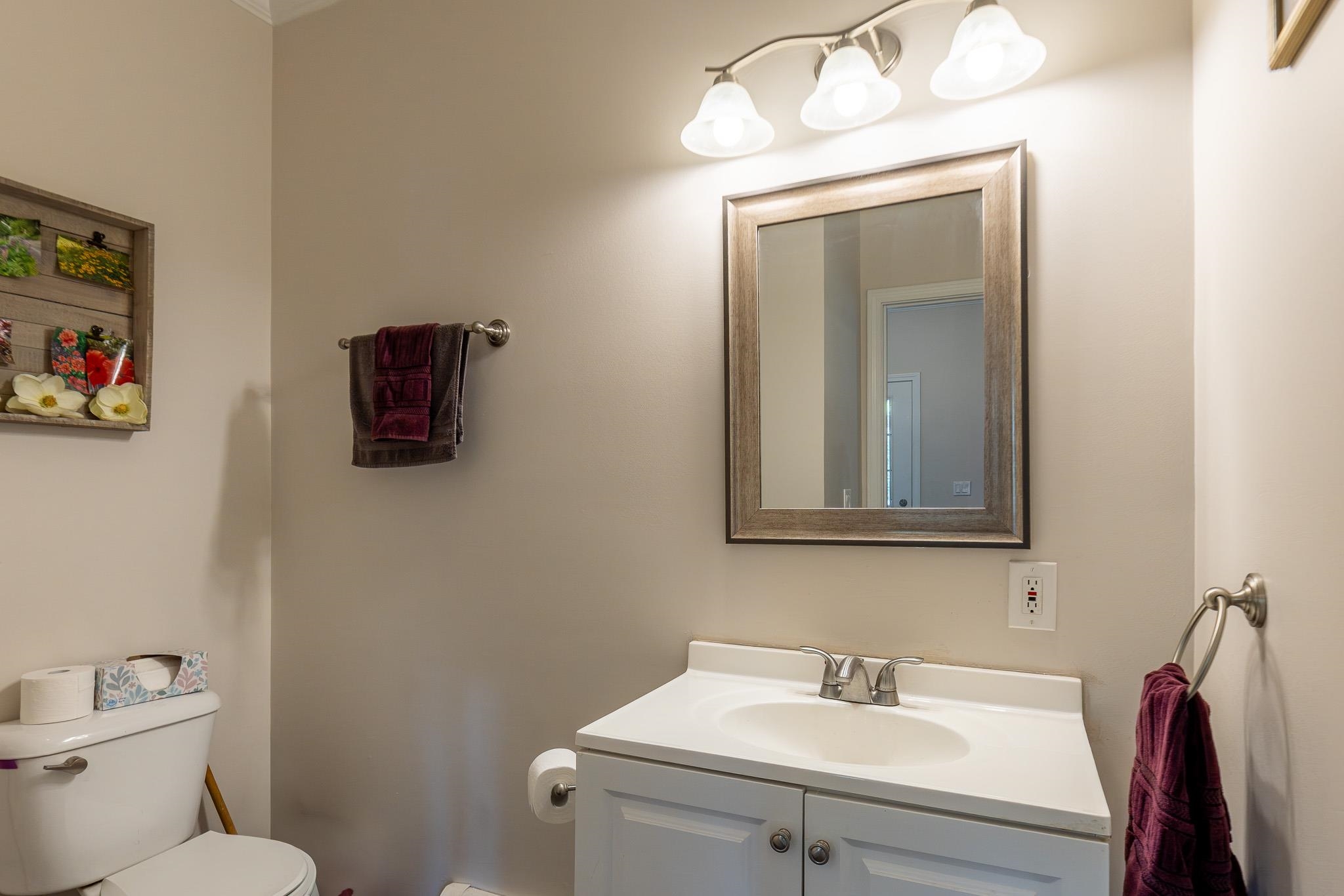 10 King Road Hanover, NH 03750 - Photo 18 of 36