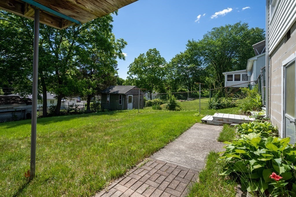 2013 Overlook Drive Three Rivers, MA 01080 - Photo 31 of 40