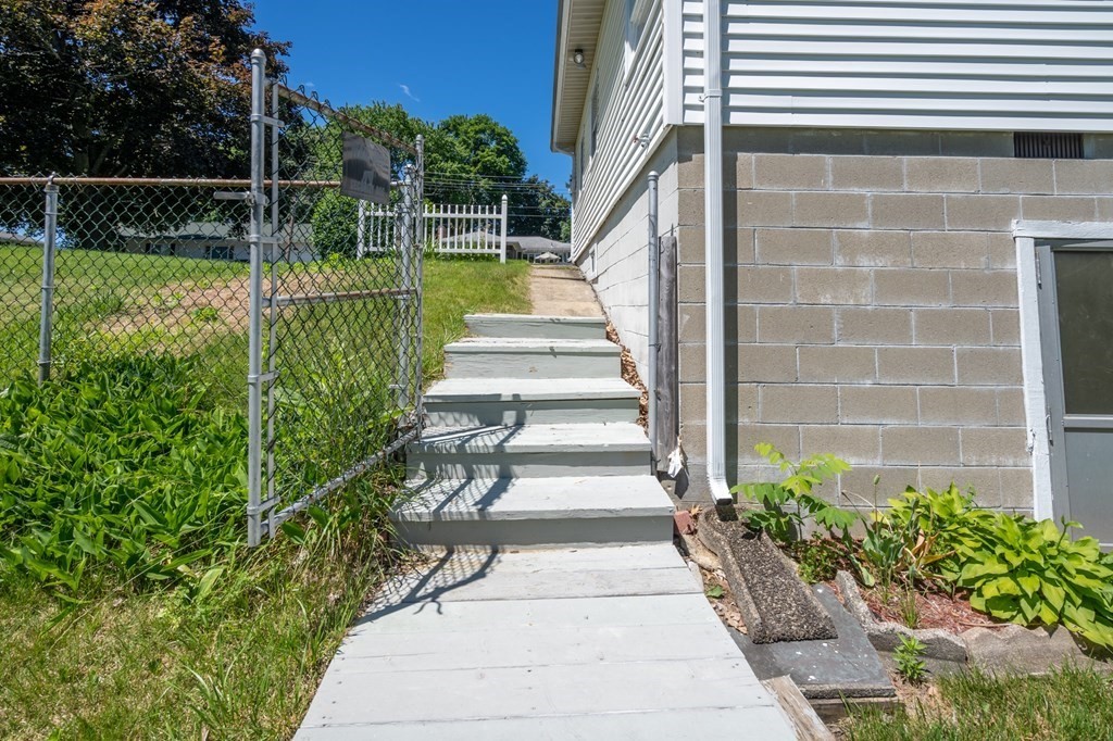 2013 Overlook Drive Three Rivers, MA 01080 - Photo 39 of 40