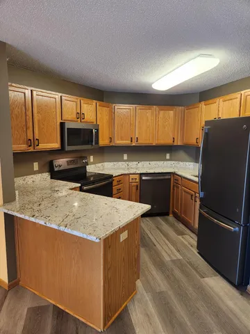 $139,500 | 5650 Boone Avenue North, Unit 321, New Hope, MN 55428