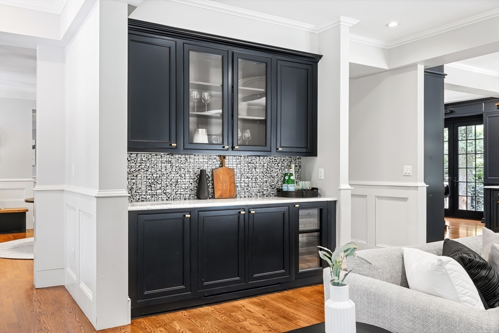 9 Woodman Road Newton, MA 02467 - Photo 12 of 33