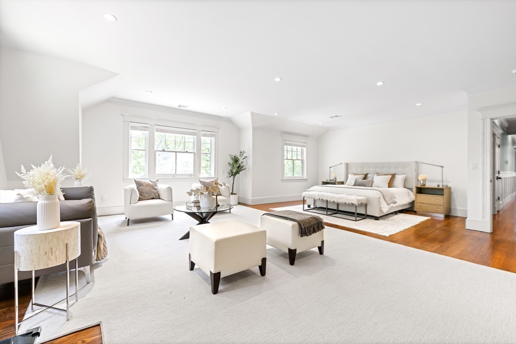 9 Woodman Road Newton, MA 02467 - Photo 21 of 33