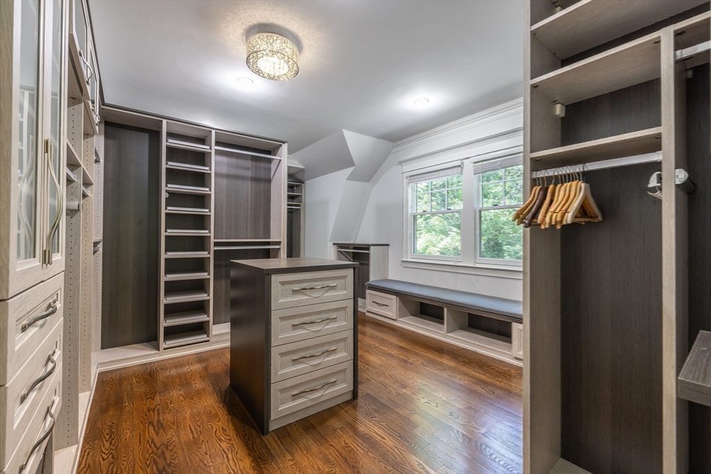 9 Woodman Road Newton, MA 02467 - Photo 25 of 33