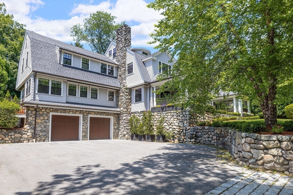 9 Woodman Road Newton, MA 02467 - Photo 3 of 33