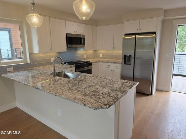 $479,000 | 505 Grand Avenue, Unit 206, Grand Lake, CO 80447