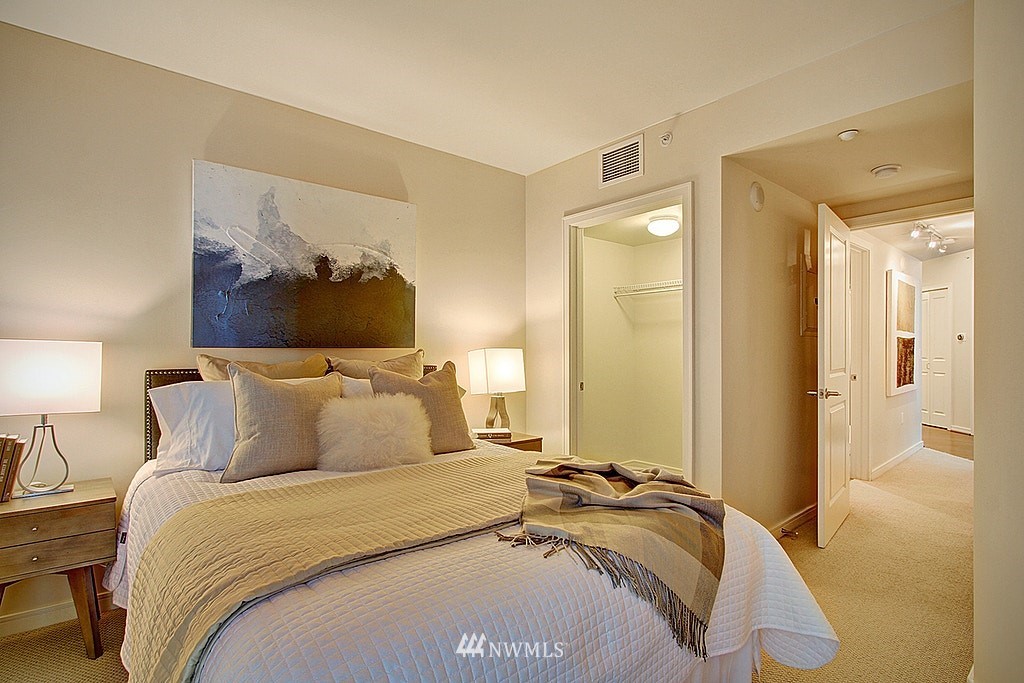 819 Virginia Street, Unit 1907 Seattle, WA 98101 - Photo 11 of 25