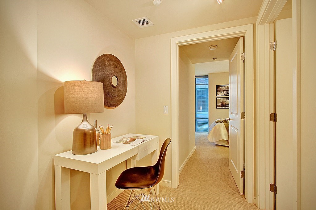 819 Virginia Street, Unit 1907 Seattle, WA 98101 - Photo 13 of 25