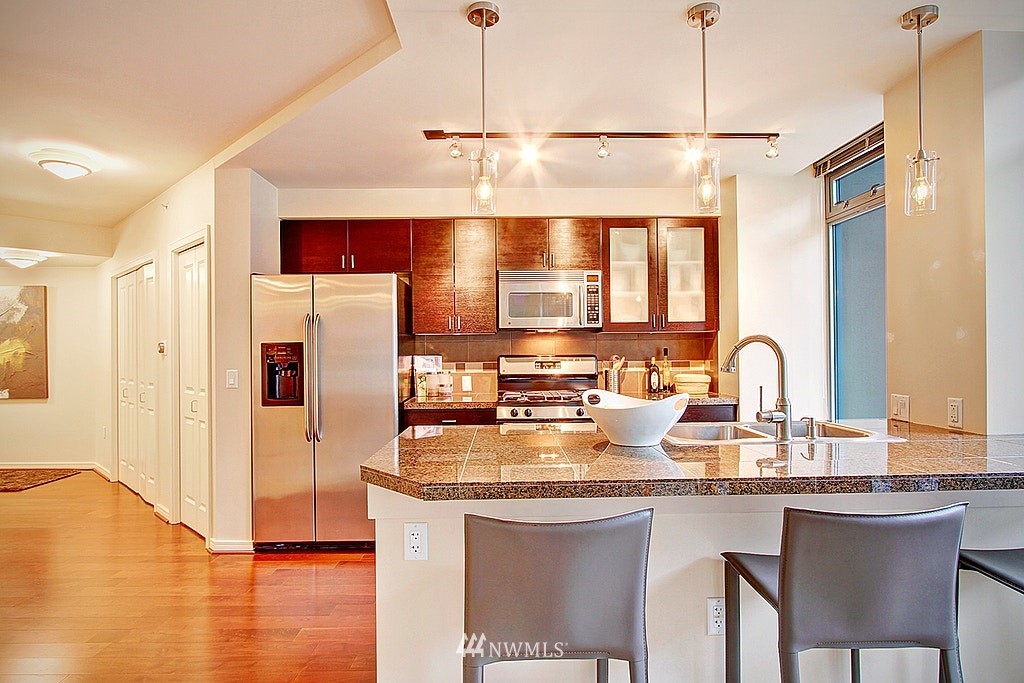 819 Virginia Street, Unit 1907 Seattle, WA 98101 - Photo 8 of 25