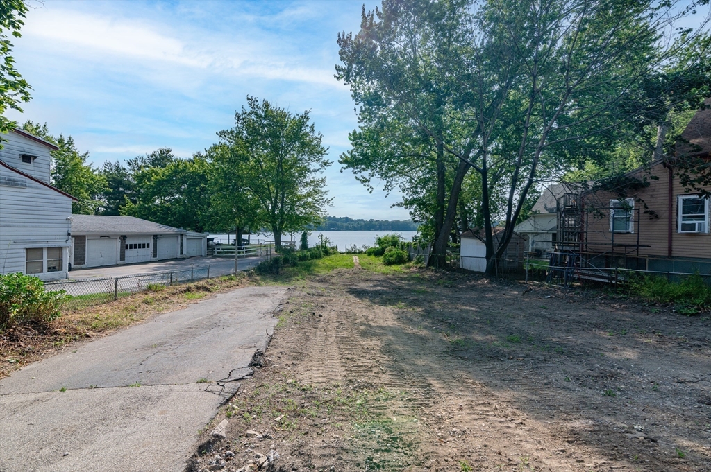 6 Franklin Street Braintree, MA 02184 - Photo 6 of 25