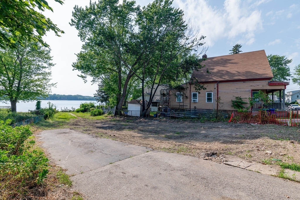 6 Franklin Street Braintree, MA 02184 - Photo 7 of 25