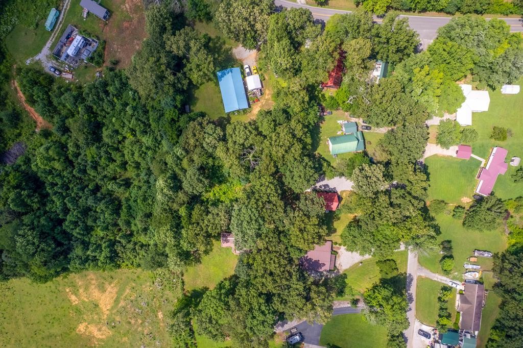 152 Parker Road Sparta, TN 38583 - Photo 30 of 30 a aerial view of a house with a yard and lake view
