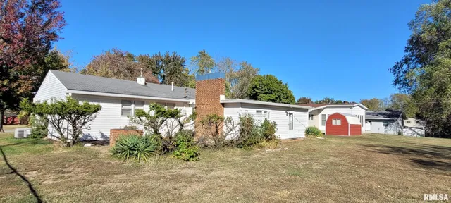 $141,500 | 3221 Peach Street, Mount Vernon, IL 62864