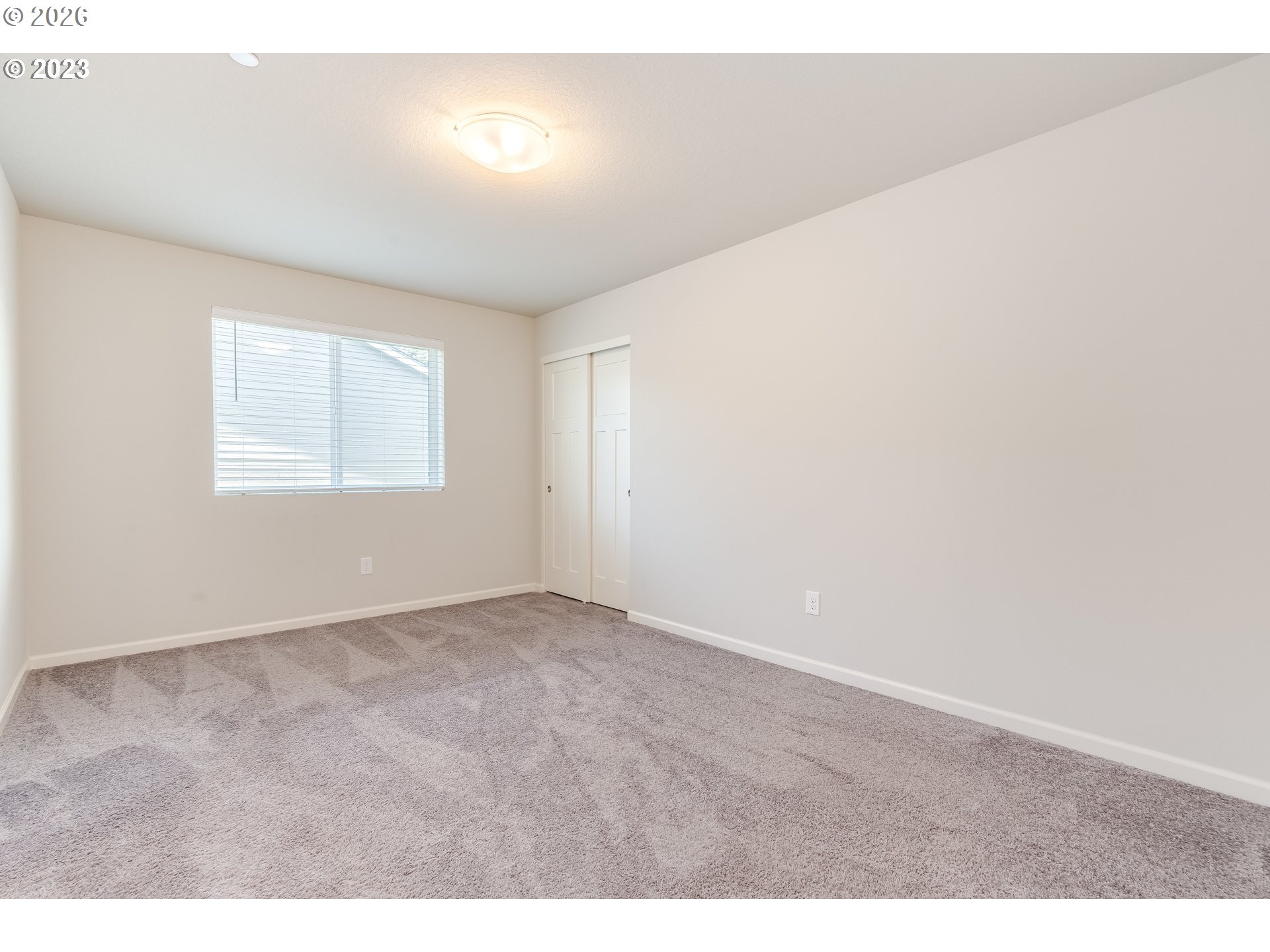 6150 North 86th Avenue Camas, WA 98607 - Photo 27 of 41 a view of an empty room and window