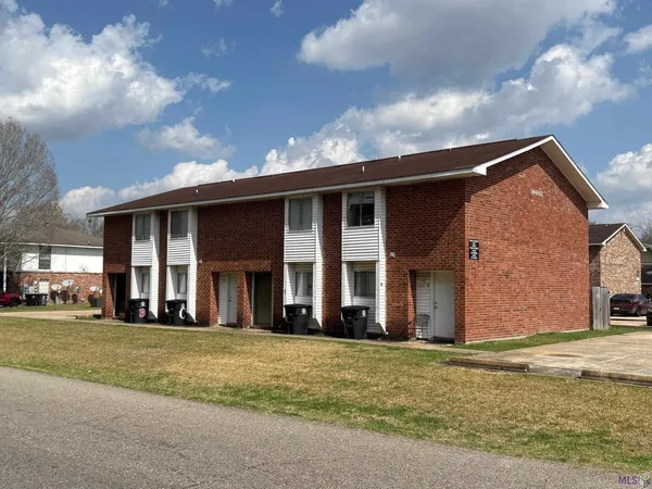 $300,000 | 14607 Forest Grove Avenue, Baton Rouge, LA 70818