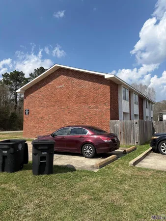 $300,000 | 14607 Forest Grove Avenue, Baton Rouge, LA 70818