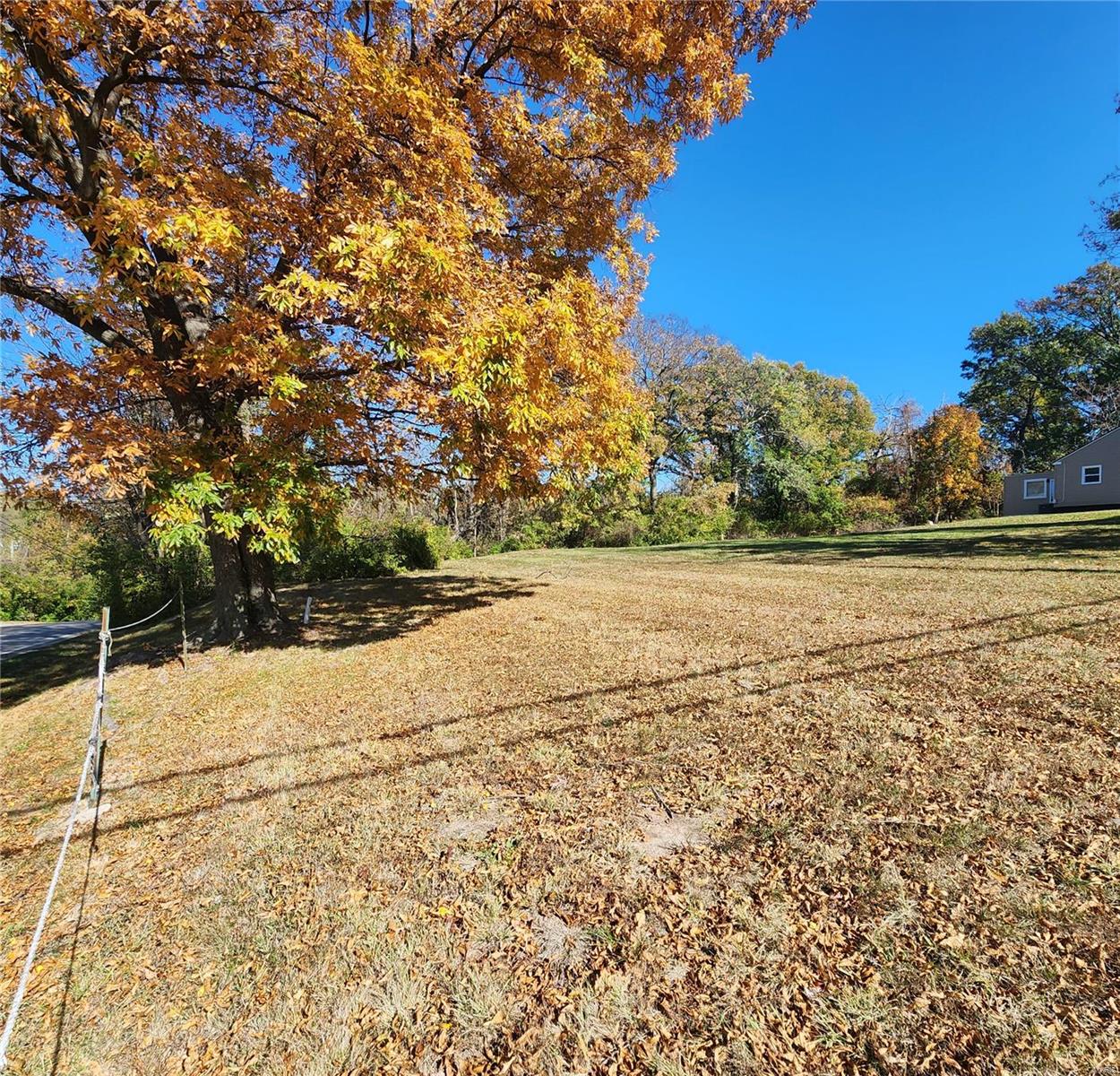 10863 Lacklink Road St. Louis, MO 63114 - Photo 1 of 6 Gallery Image 1
