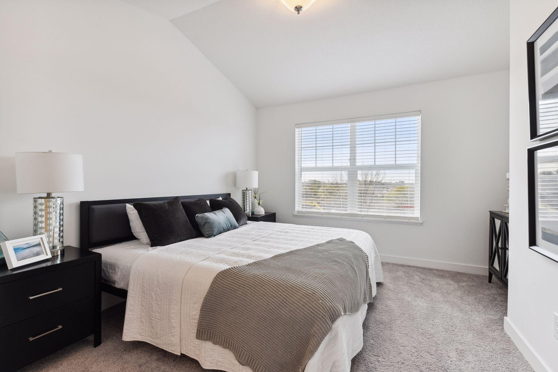 3139 Clover Ridge Drive Chaska, MN 55318 - Photo 19 of 33