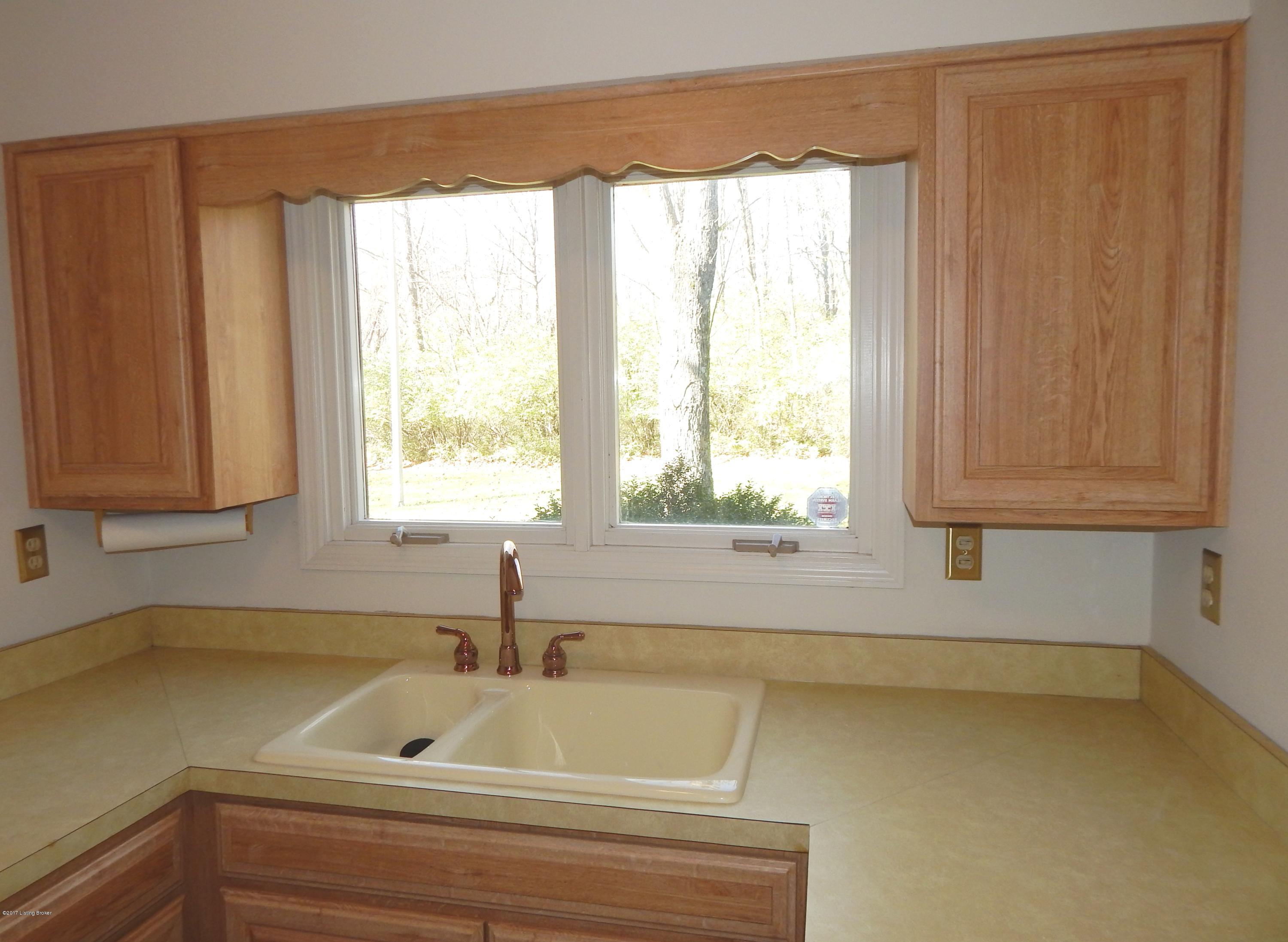 1508 Northwind Road Louisville, KY 40207 - Photo 29 of 33 Lower level
