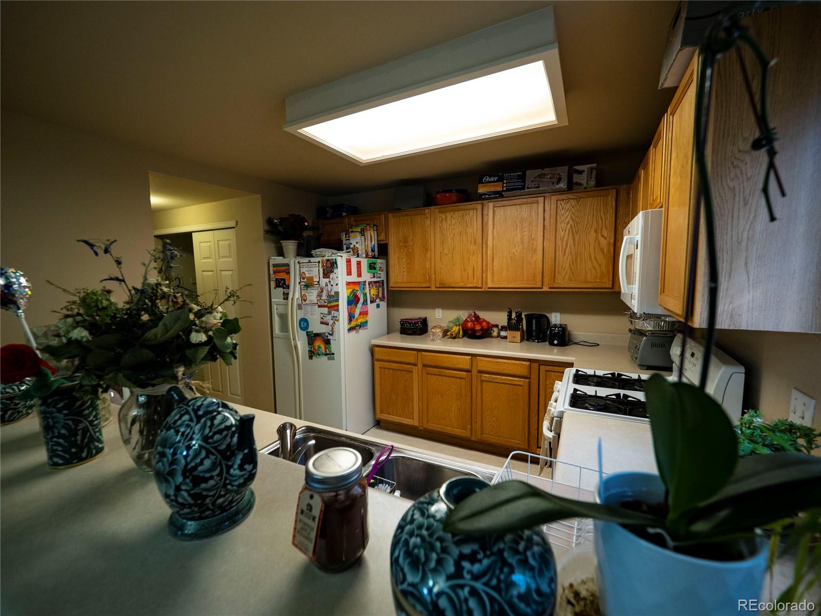 3755 South Rome Way Aurora, CO 80018 - Photo 5 of 23 Gallery Image 5